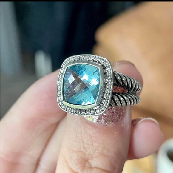 David Yurman Albion® Ring with Blue Topaz and Pavé Diamonds, 11m - Picture 3 of 9